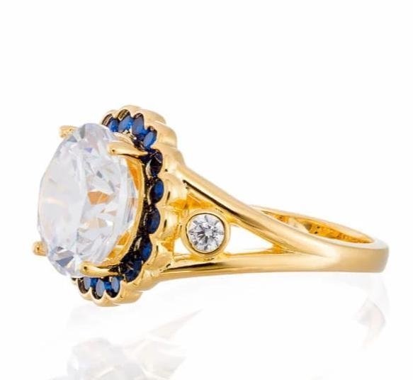 Wholesale - 5 Carat Round Cut and Sapphire Blue Cubic Zirconia Halo Engagement Ring - Yellow Gold Plated Sterling Silver - Boutique Pavè